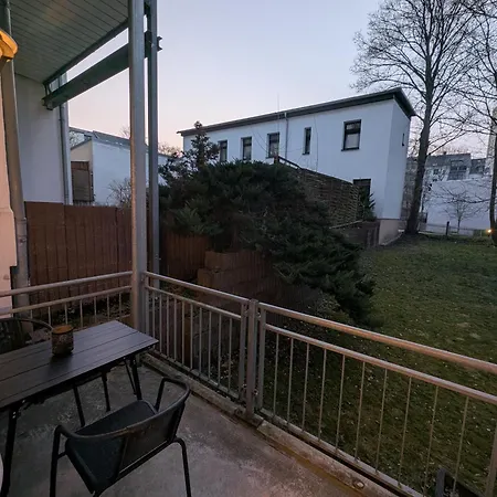 Helle Schlosschemnitz - New *