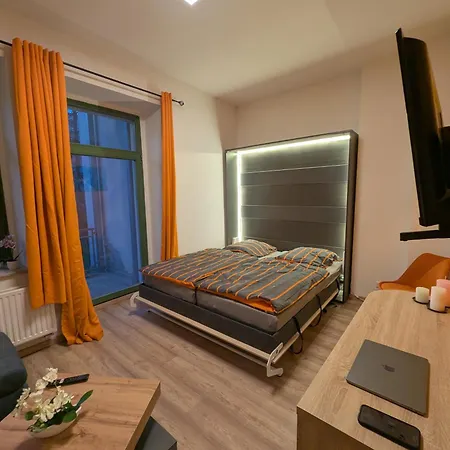 Helle Schlosschemnitz - New Apartamento